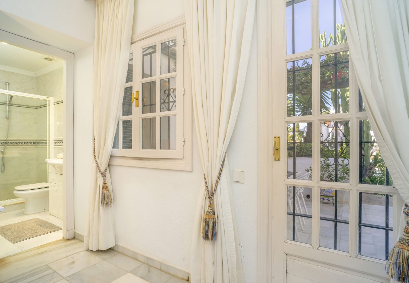 Appartement à Nueva andalucia - RA23907 Aldea Blanca