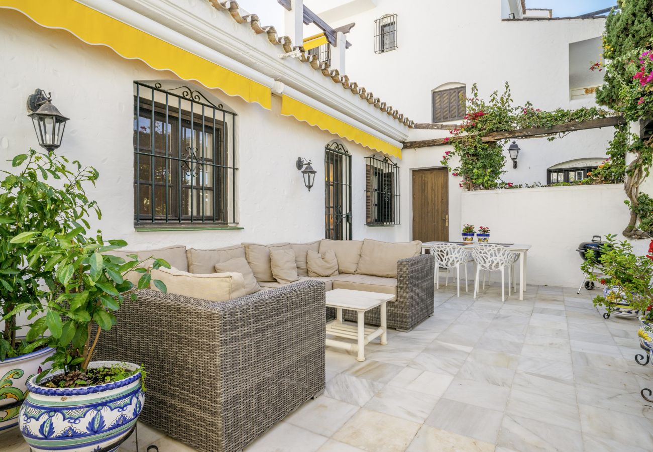 Appartement à Nueva andalucia - RA23907 Aldea Blanca