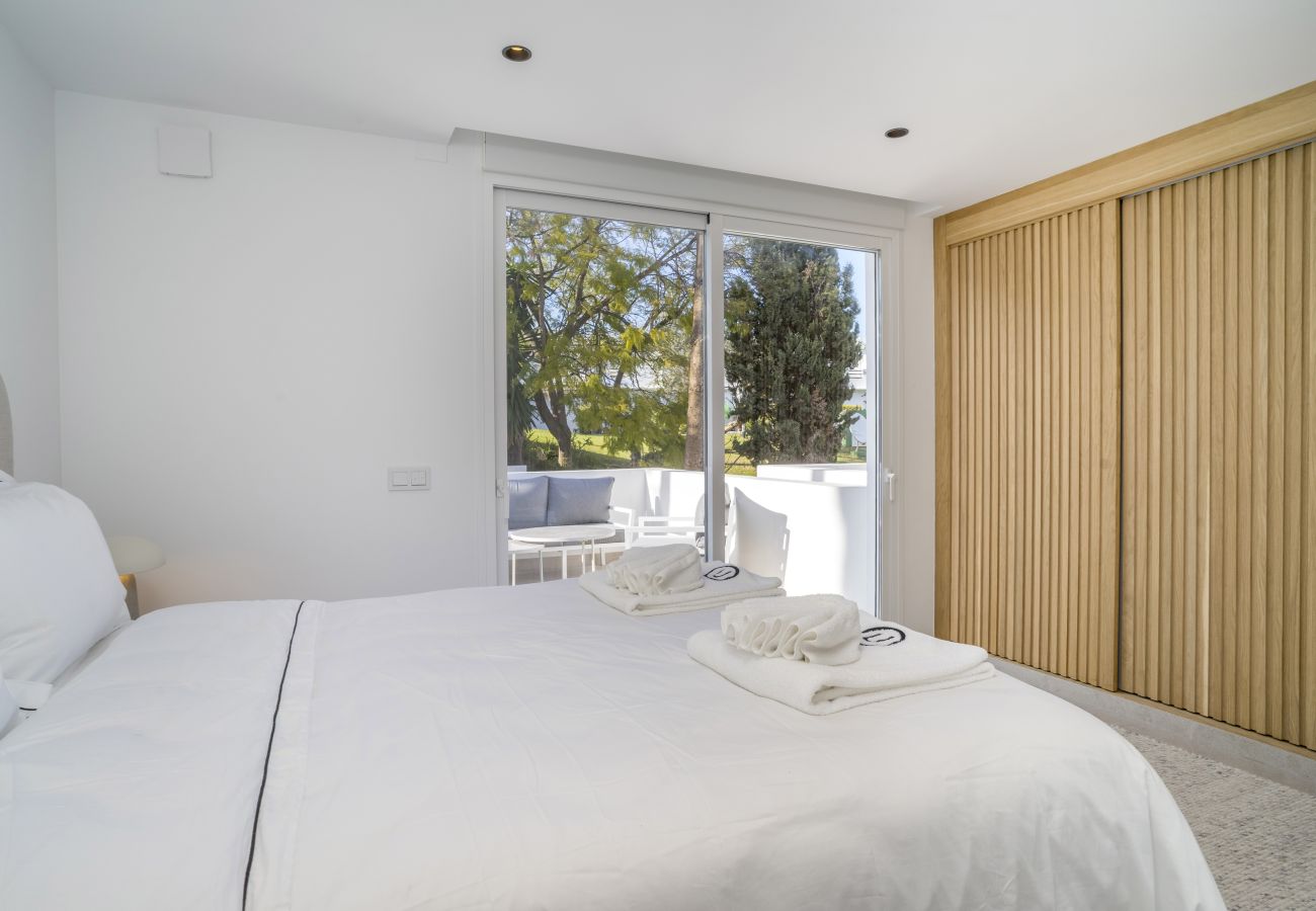 Maison mitoyenne à Nueva andalucia - RA33923 Los Algarrobos