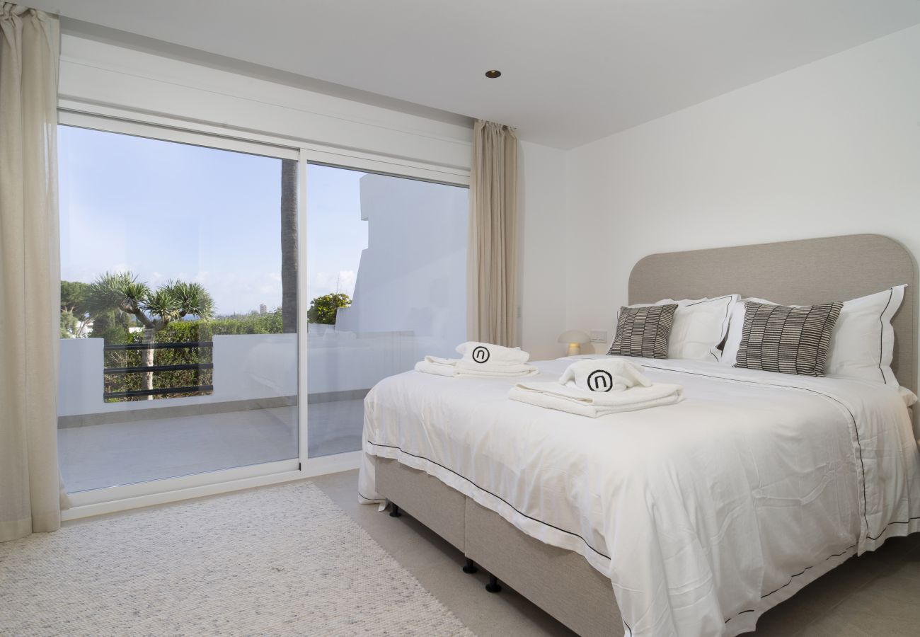 Maison mitoyenne à Nueva andalucia - RA33923 Los Algarrobos