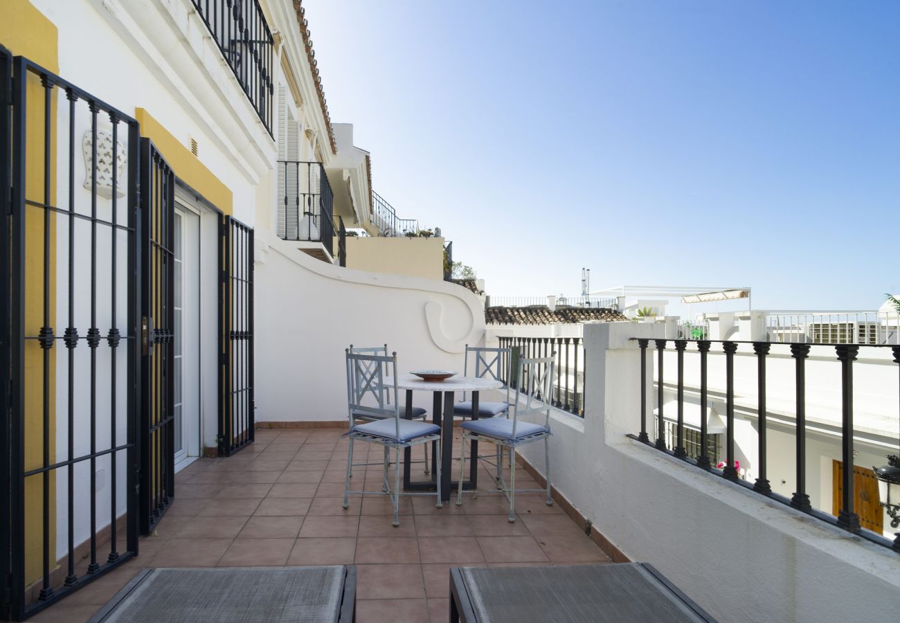 Maison mitoyenne à Nueva andalucia - RA23937 Aloha Pueblo