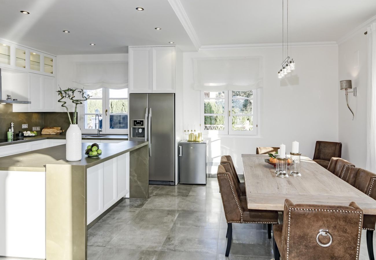 Villa à Benahavís - RVL43918 Villa Alegria