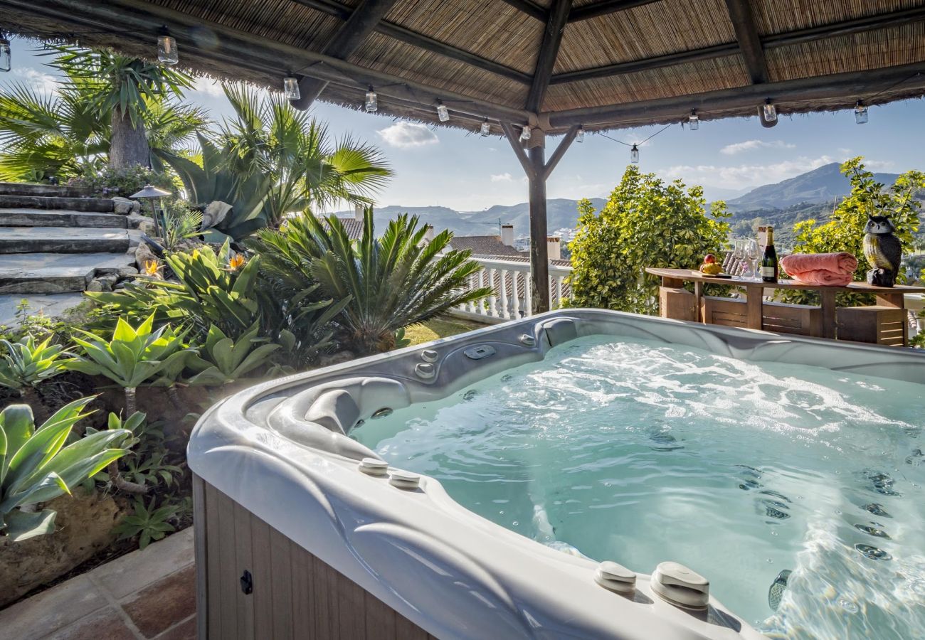 Villa à Benahavís - RVL43918 Villa Alegria