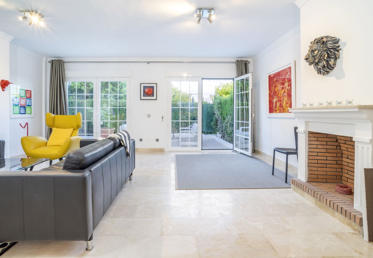 Maison mitoyenne à Nueva andalucia - RAL33928 Aloha Pueblo