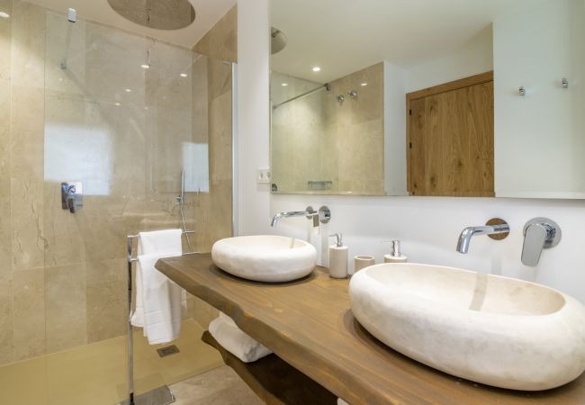 Villa in Nueva andalucia - RVL53781 Villa Matilda Villa in Nueva andalucia - RVL53781 Villa Matilda