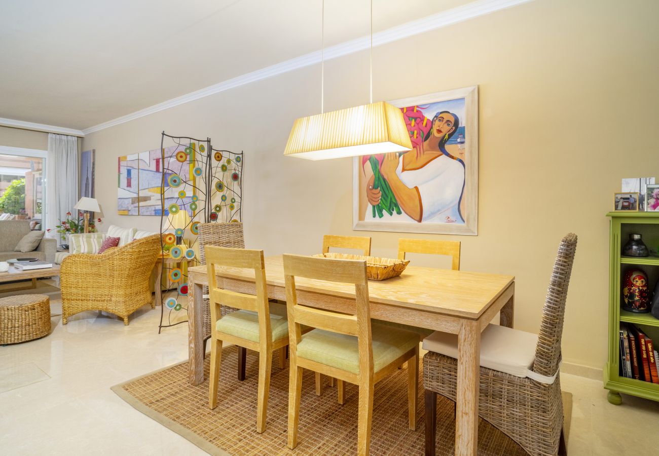 Apartment in Puerto Banus - RAL23903 El Embrujo Playa