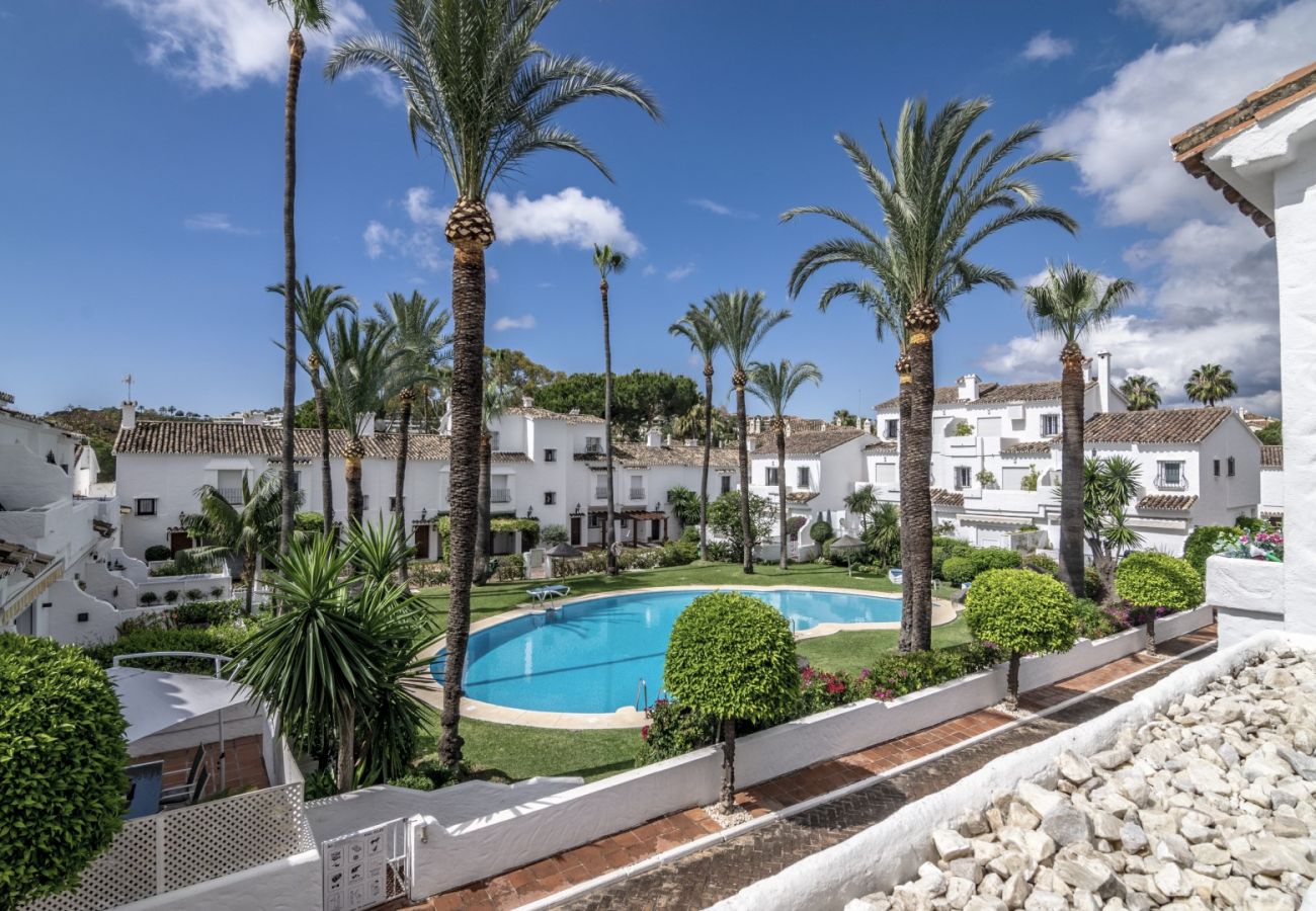 Terraced House in Nueva andalucia - RAL33761 Los Naranjos Country Club