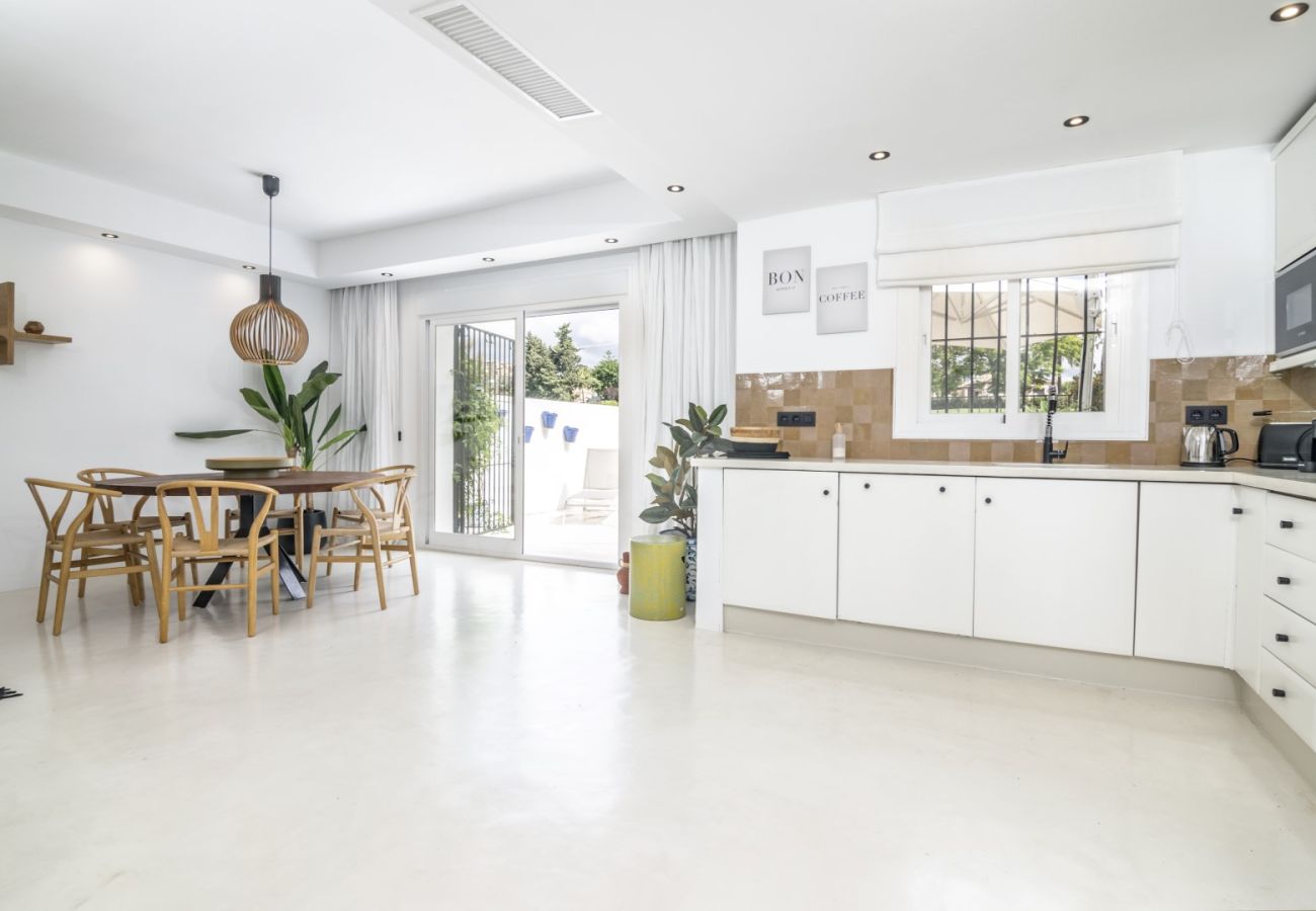 Terraced House in Nueva andalucia - RAL33761 Los Naranjos Country Club