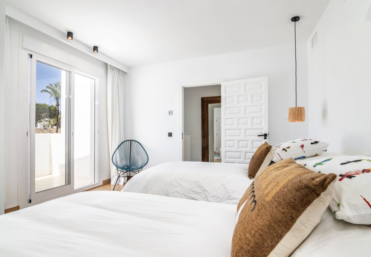 Terraced House in Nueva andalucia - RAL33761 Los Naranjos Country Club