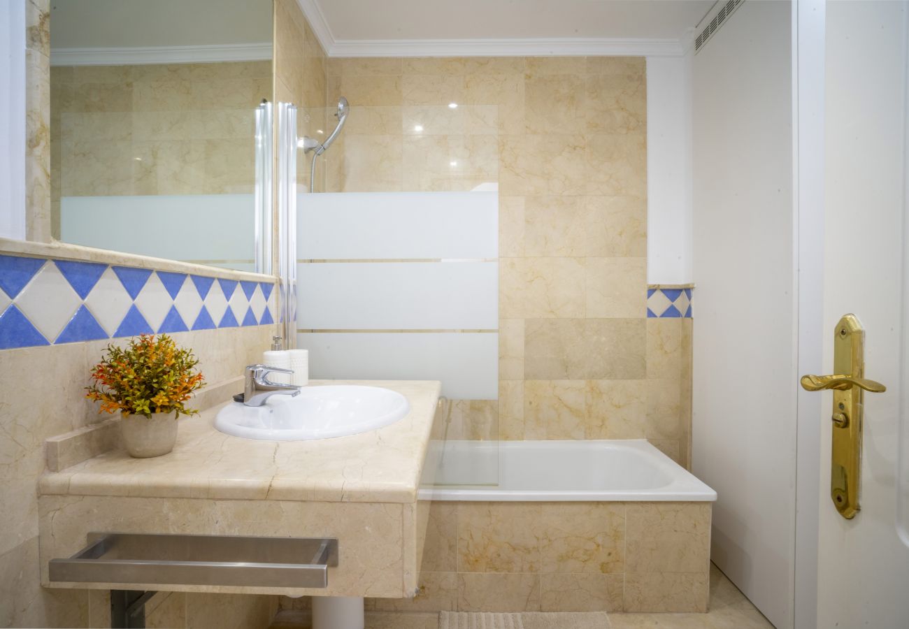Apartment in Nueva andalucia - RAL33880 River Garden