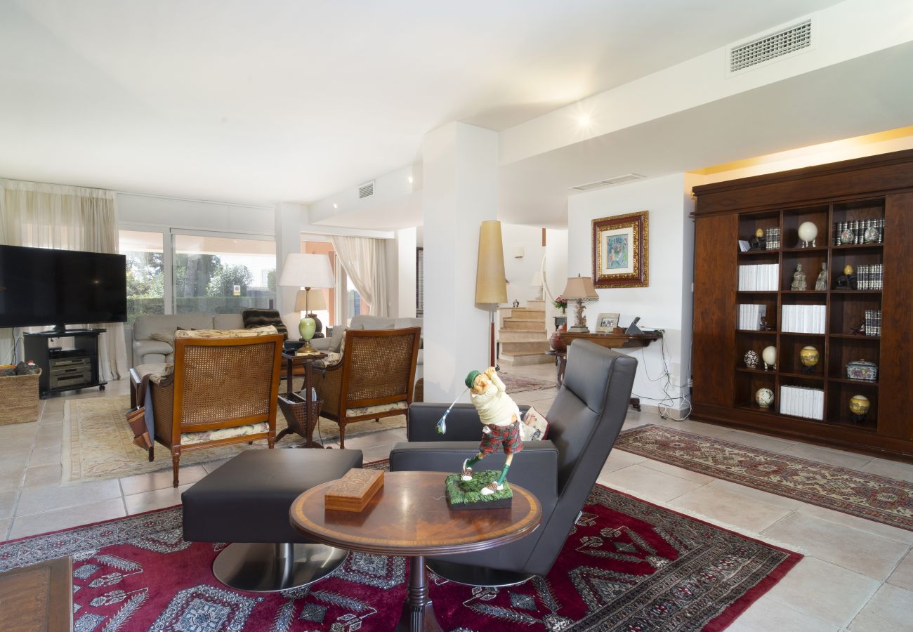 Terraced House in Nueva andalucia - RAL23935 Peñablanca