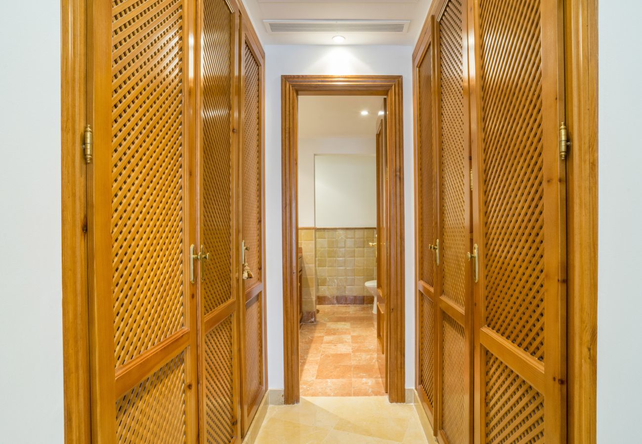 Apartment in Benahavís - RAL23939 Lomas de La Quinta