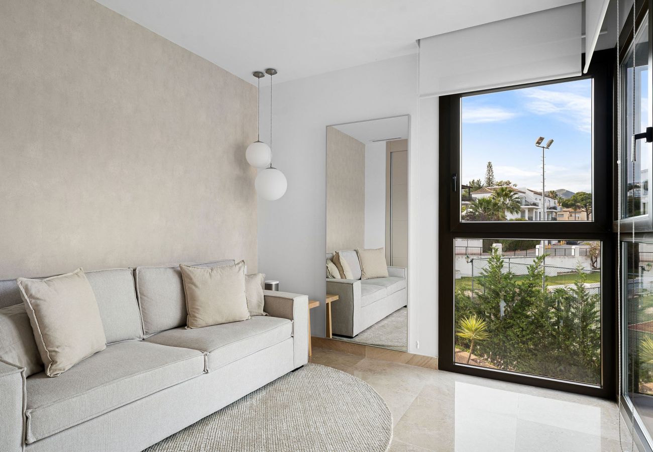 Terraced House in Nueva andalucia - RAL33944 Golden Green