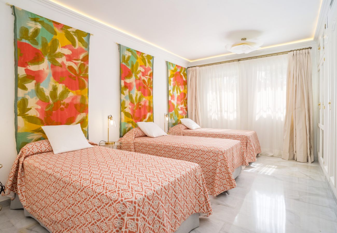 Apartment in Guadalmina - RAL23959 Alhambra del Golf