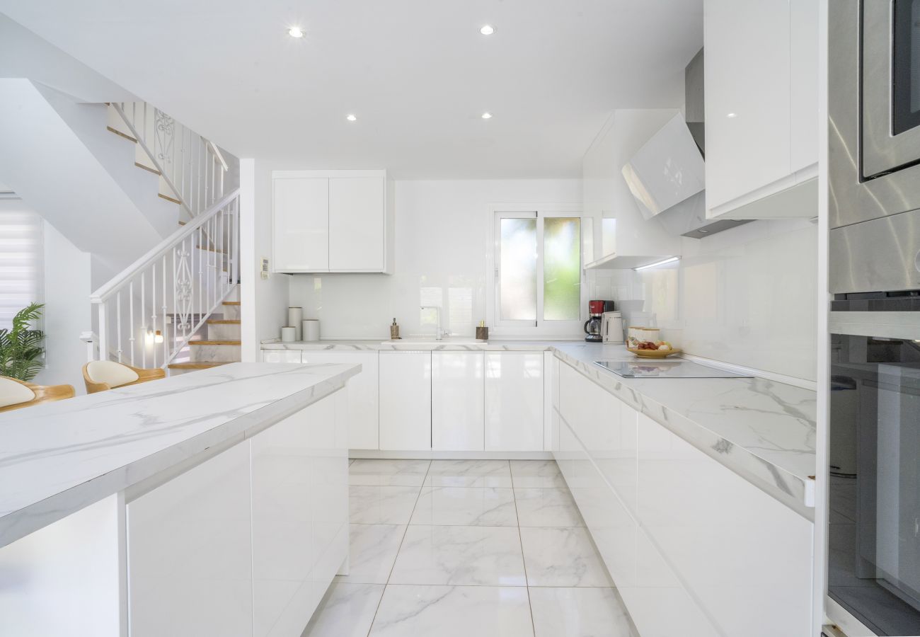 Terraced House in Nueva andalucia - RAL43968 Condes de Iza