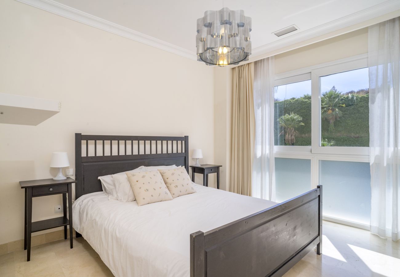 Apartment in Nueva andalucia - RAL33979 La Corniche