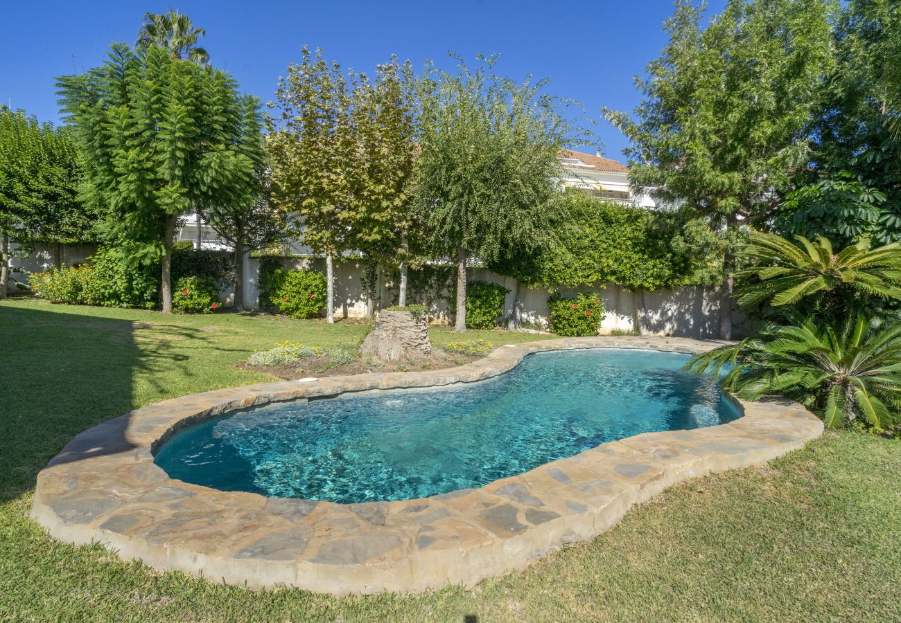Villa in Guadalmina - RVL43981 Guadalmina Baja