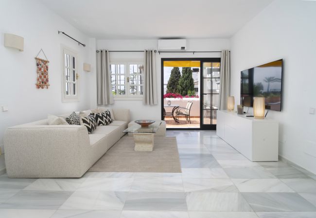 Apartment in Nueva andalucia - RA23699 Aldea Blanca