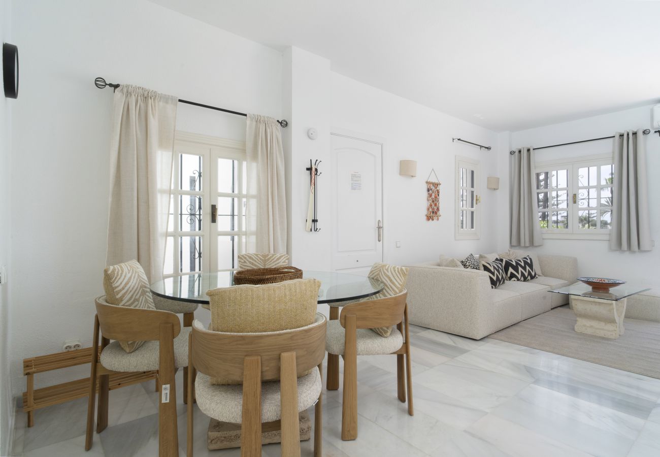 Apartment in Nueva andalucia - RA23699 Aldea Blanca