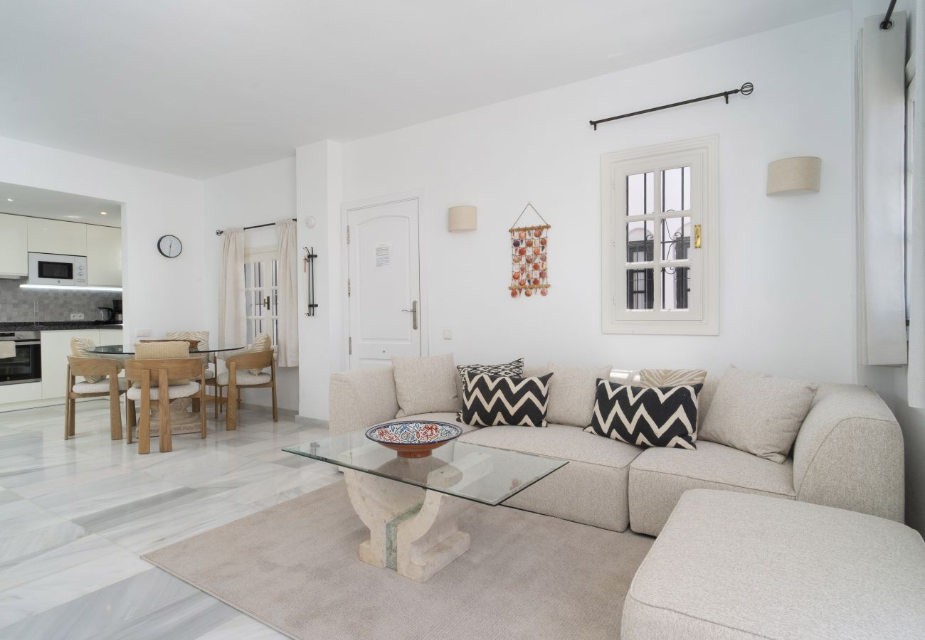 Apartment in Nueva andalucia - RA23699 Aldea Blanca