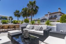 Apartment in San Pedro de Alcántara - RA33624 La Rada