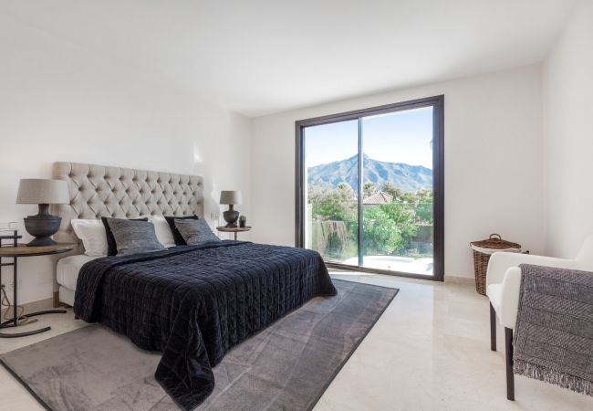 Villa in Nueva andalucia - RV43556 Villa León Villa in Nueva andalucia - RV43556 Villa León