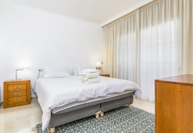 Apartment in Nueva andalucia - RA43653 Andalucia Alta