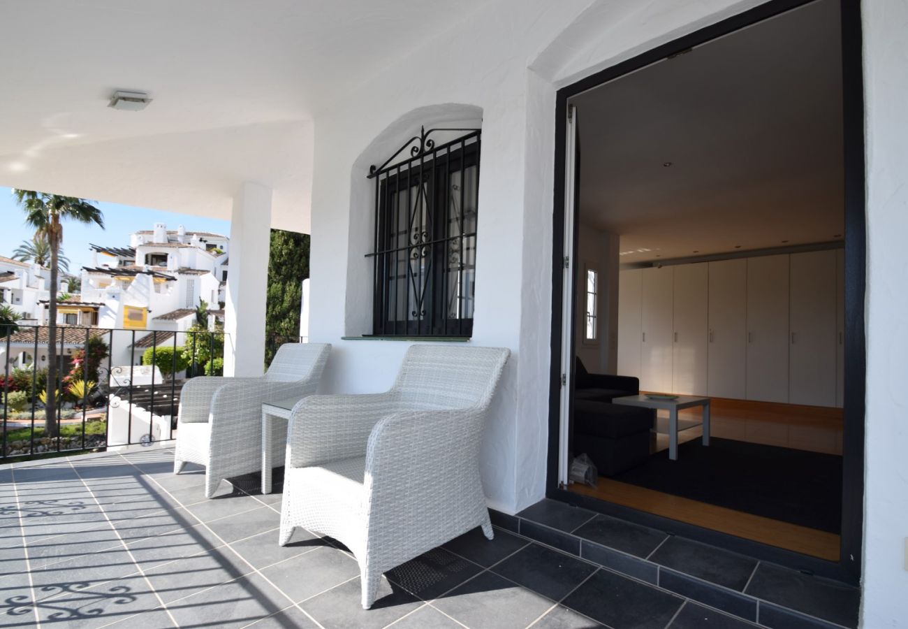 Apartment in Nueva andalucia - RA23146 Aldea Blanca