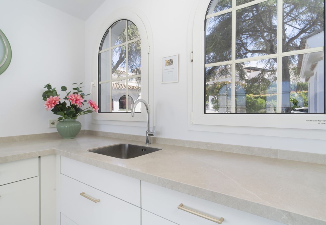 Apartment in Nueva andalucia - RA23146 Aldea Blanca