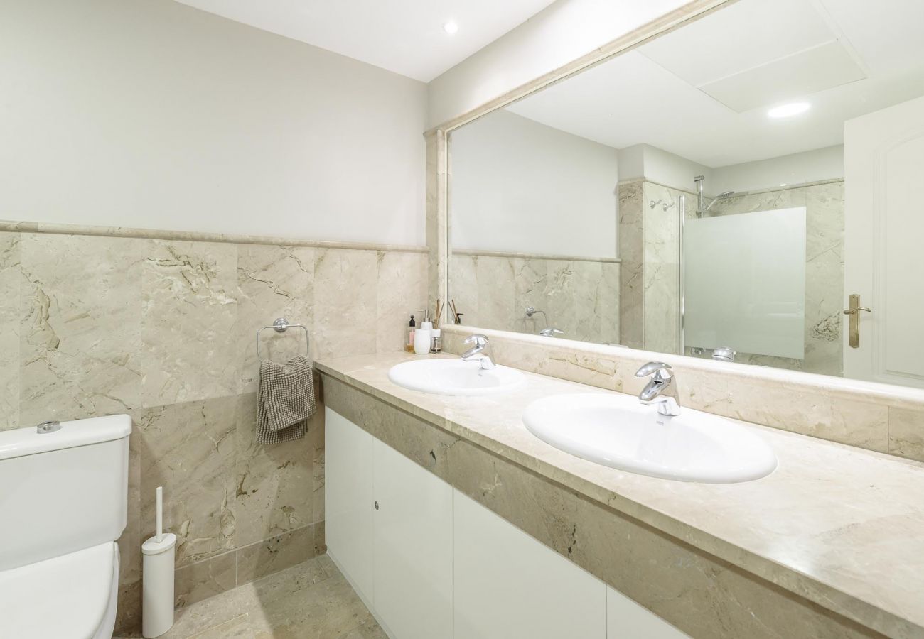 Apartment in Nueva andalucia - RA23168 Cumbres del Rodeo