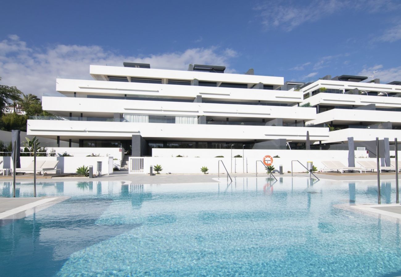 Apartment in Estepona - RA33709 El Campanario Hills