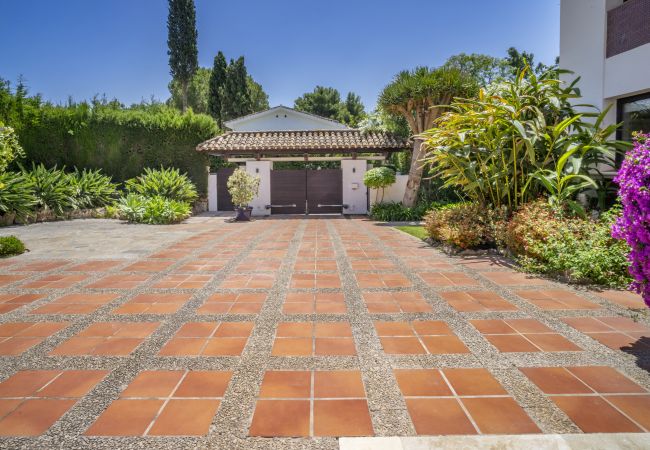 Villa in Nueva andalucia - RV53050 Villa Viena Villa in Nueva andalucia - RV53050 Villa Viena