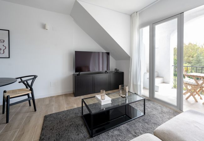 Apartment in Nueva andalucia - SAP23745