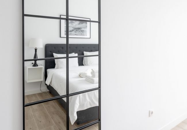 Apartment in Nueva andalucia - SBM33753