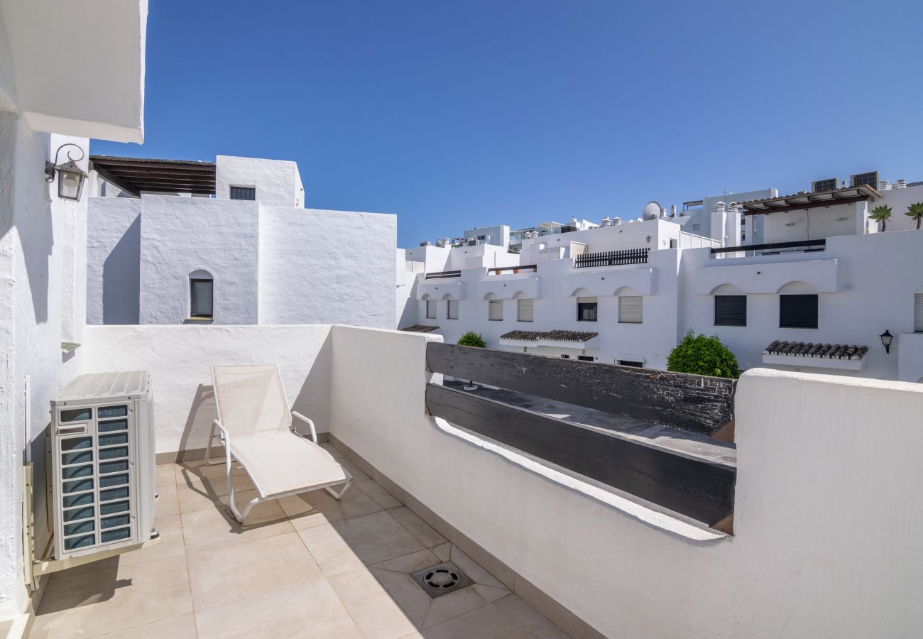 Townhouse in San Pedro de Alcántara - RA33772 Guadalvillas