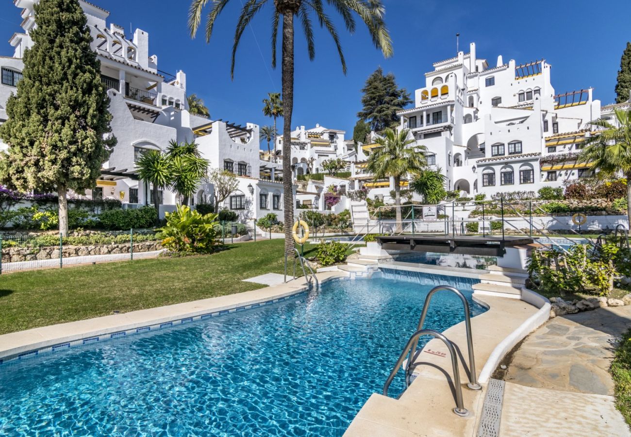 Apartment in Nueva andalucia - RA43818 Aldea Blanca