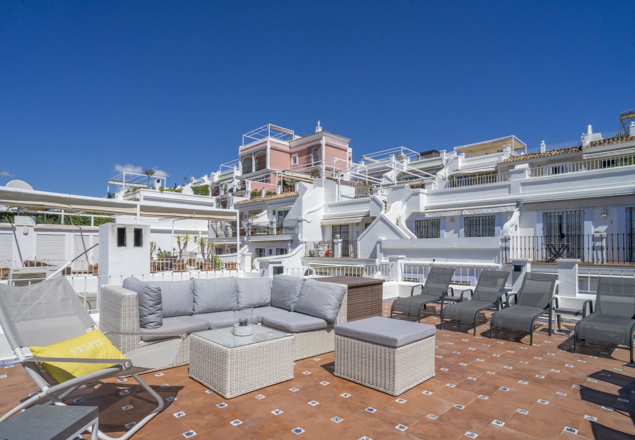 Apartment in Nueva andalucia - RA23878 Aloha Pueblo