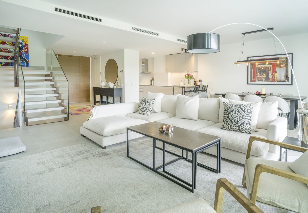 Terraced House in San Pedro de Alcántara - RV33885 Treetops