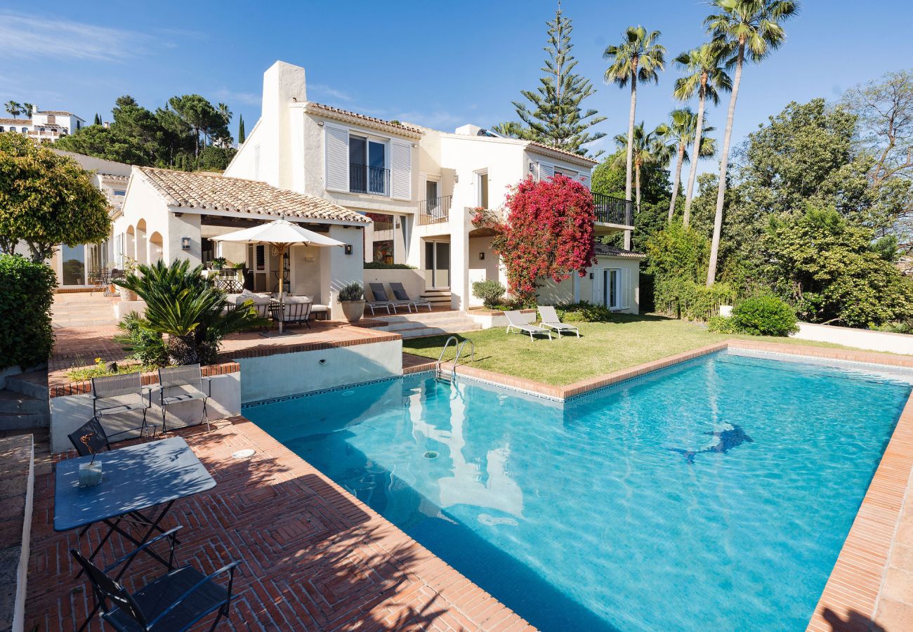 Villa in Benahavís - RV53888 Madroñal 1