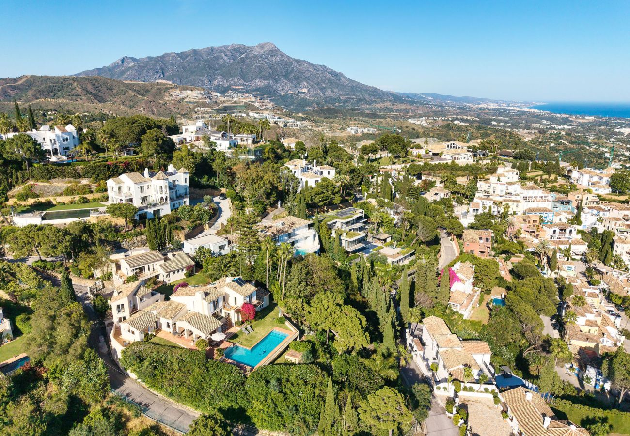 Villa in Benahavís - RV53888 Madroñal 1