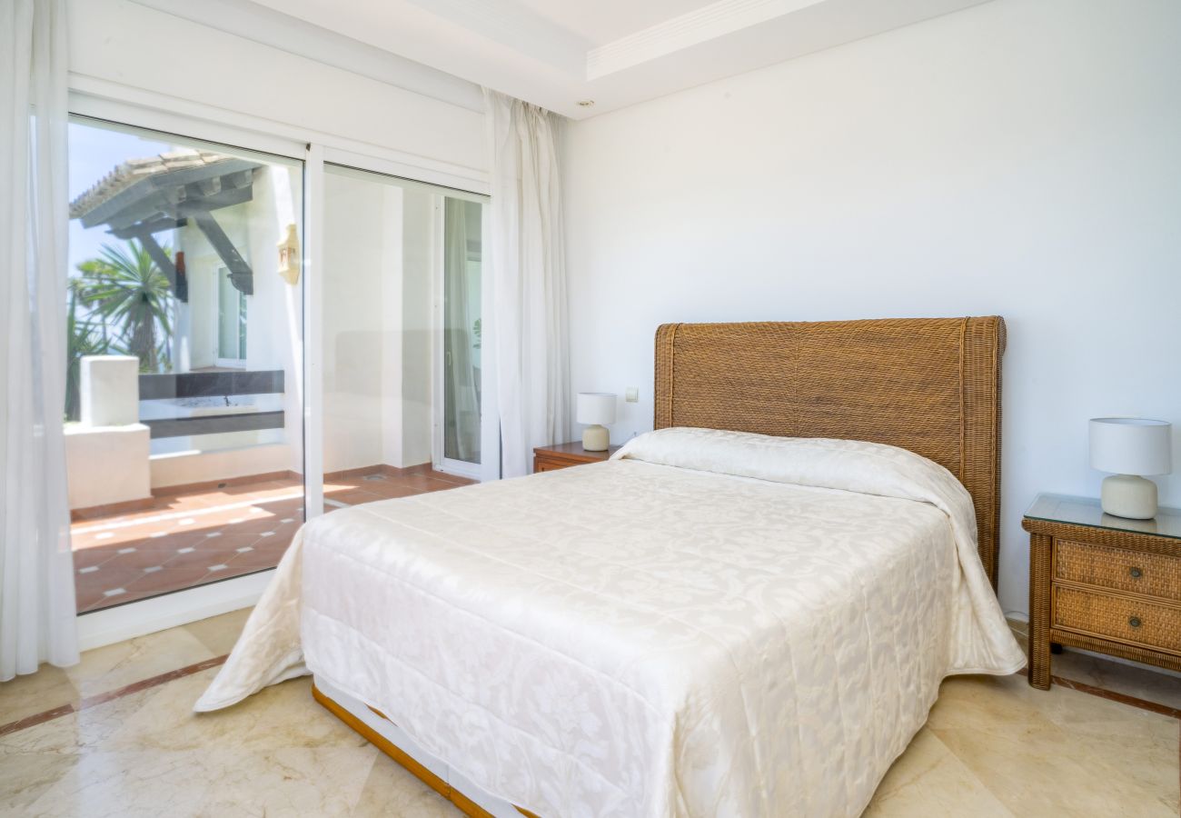 Apartment in Estepona - Costalita