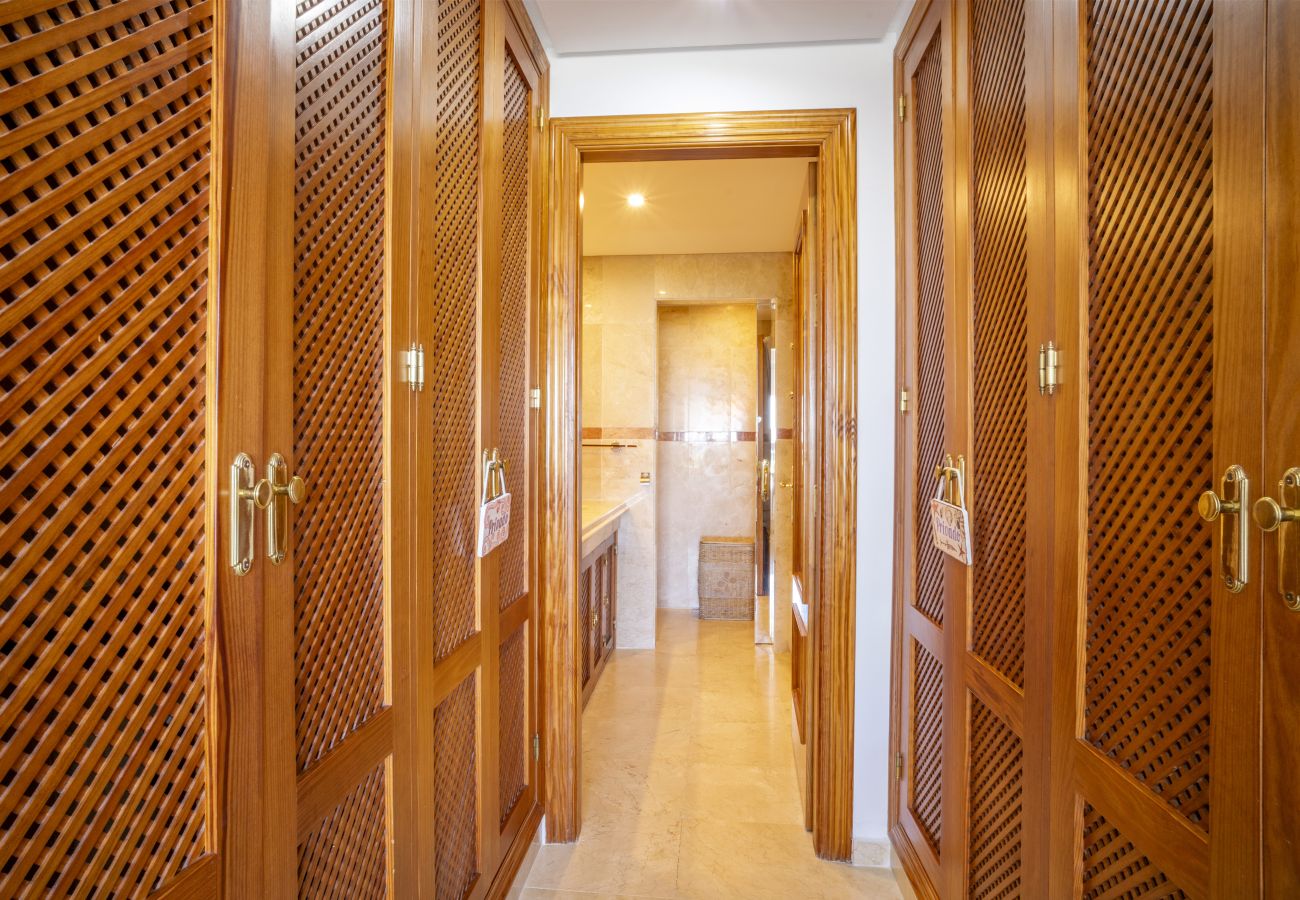 Apartment in Estepona - Costalita