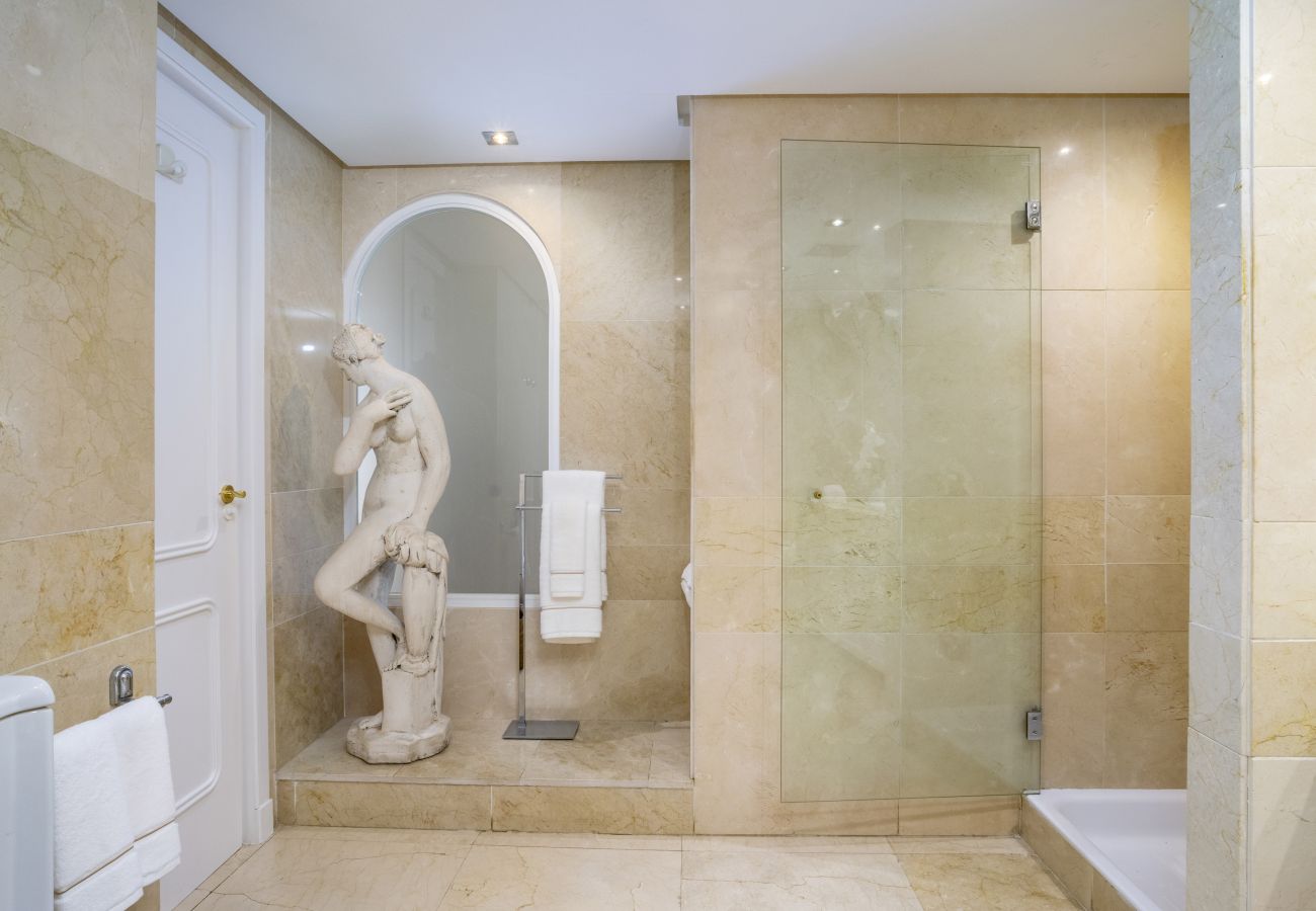 Apartment in Marbella - RA33890 Coto Real