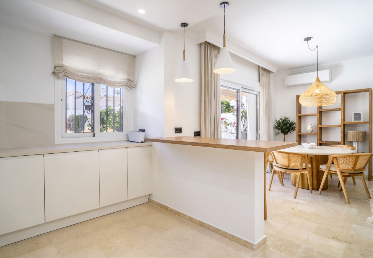 Terraced House in Nueva andalucia - RA33897 Los Naranjos Country Club