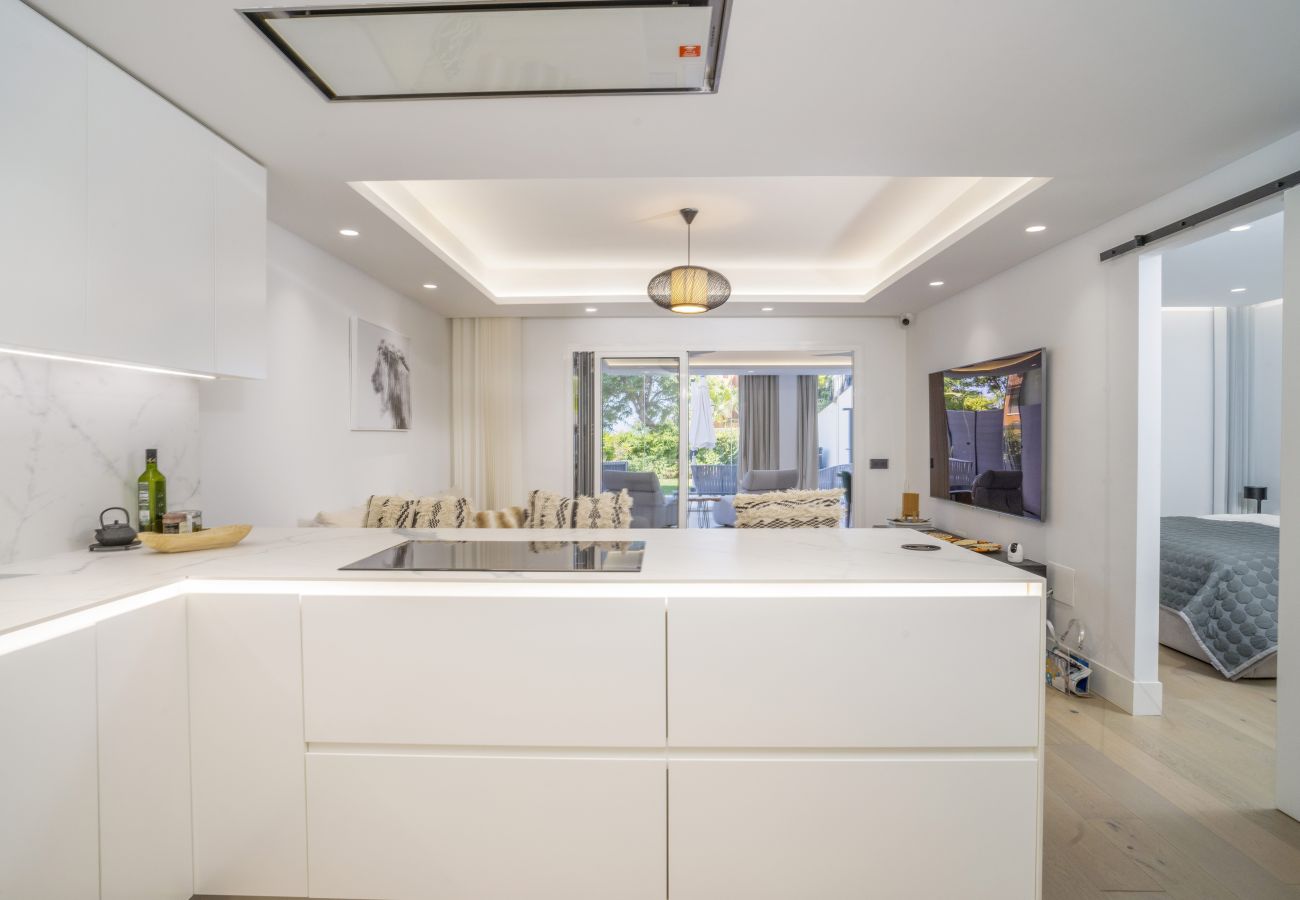 Apartment in Nueva andalucia - RA33904 Palacetes de Belvederes