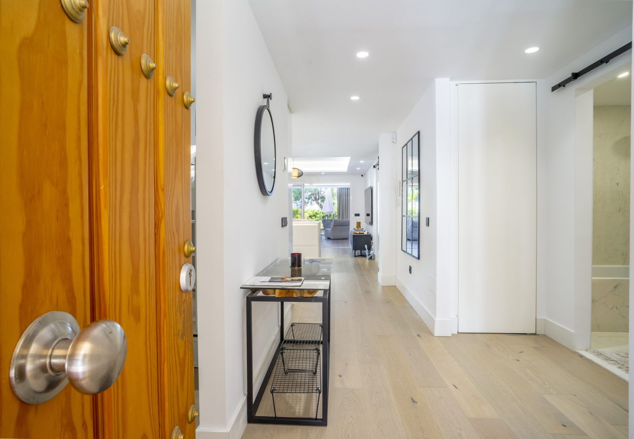 Apartment in Nueva andalucia - RA33904 Palacetes de Belvederes