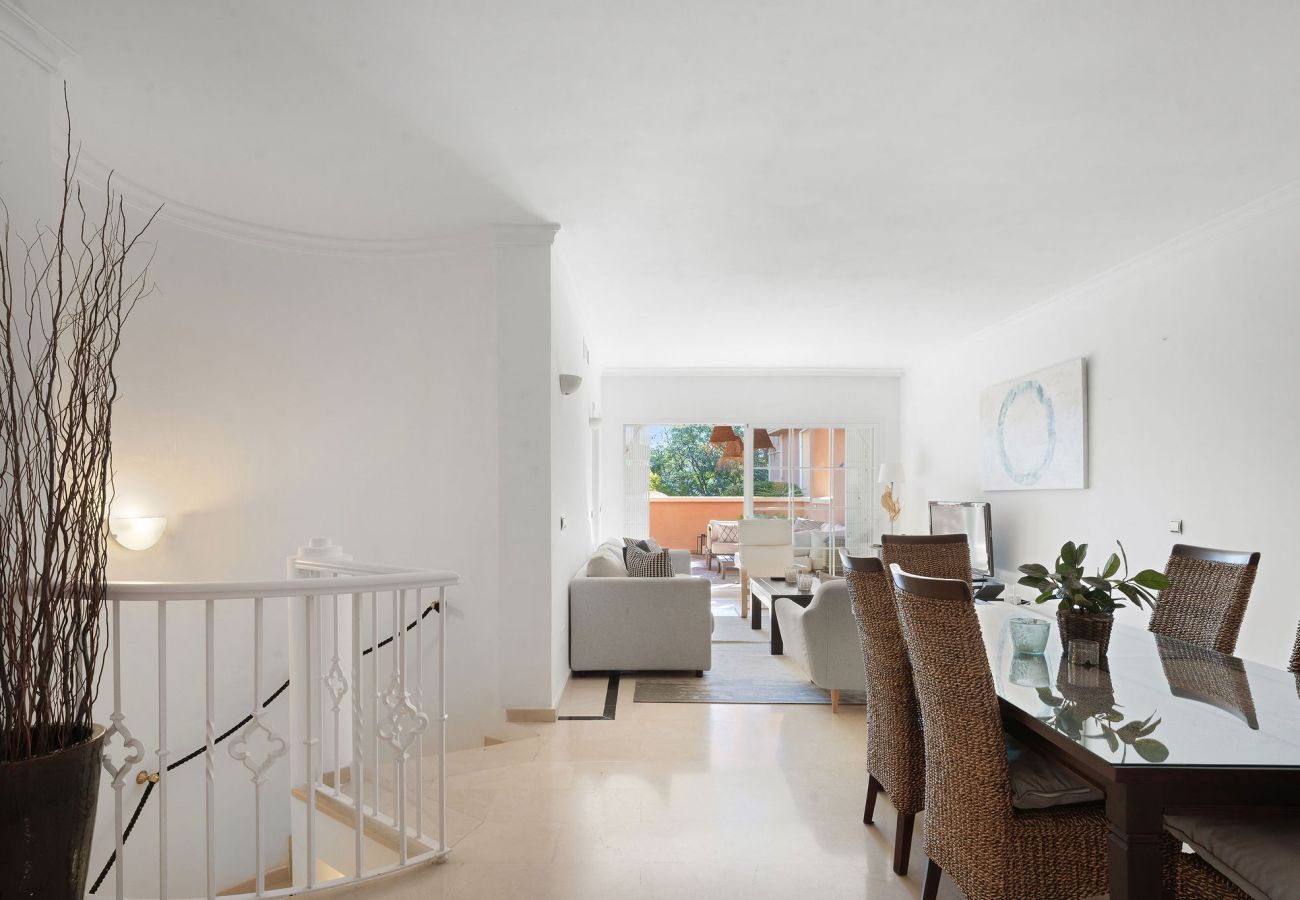 Apartment in Nueva andalucia - RA43653 Andalucia Alta