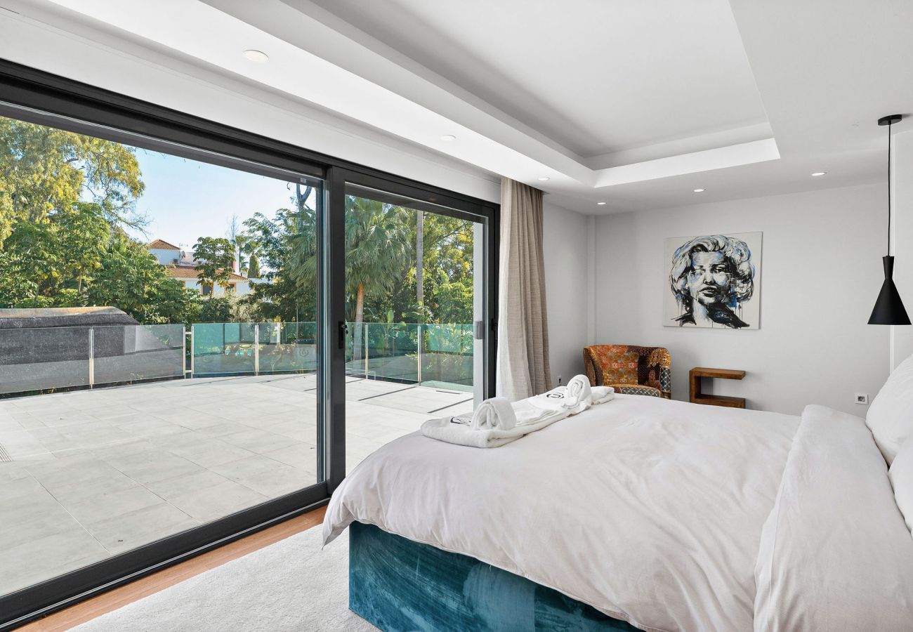 Villa in Nueva andalucia - RV53929 Lagomar