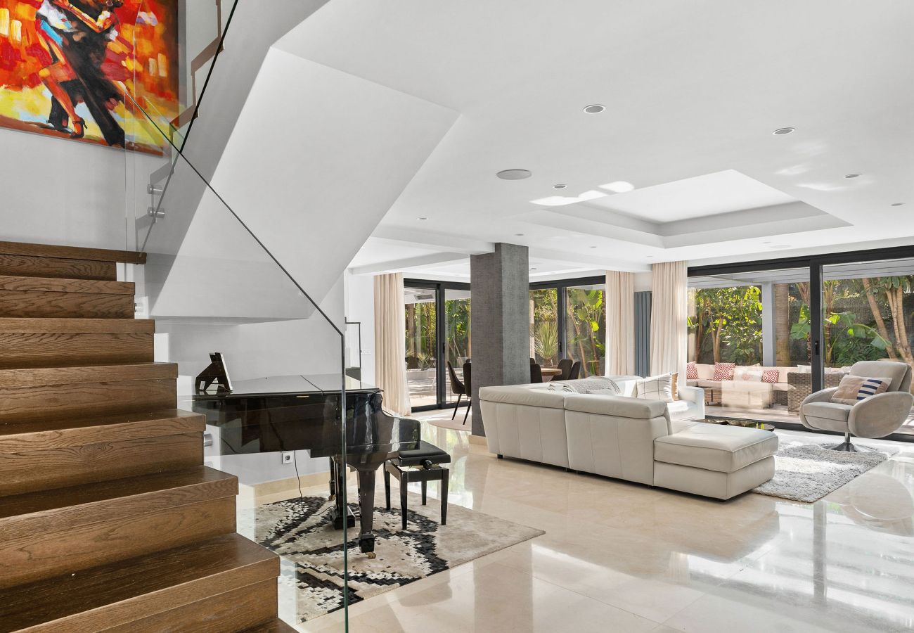 Villa in Nueva andalucia - RV53929 Lagomar