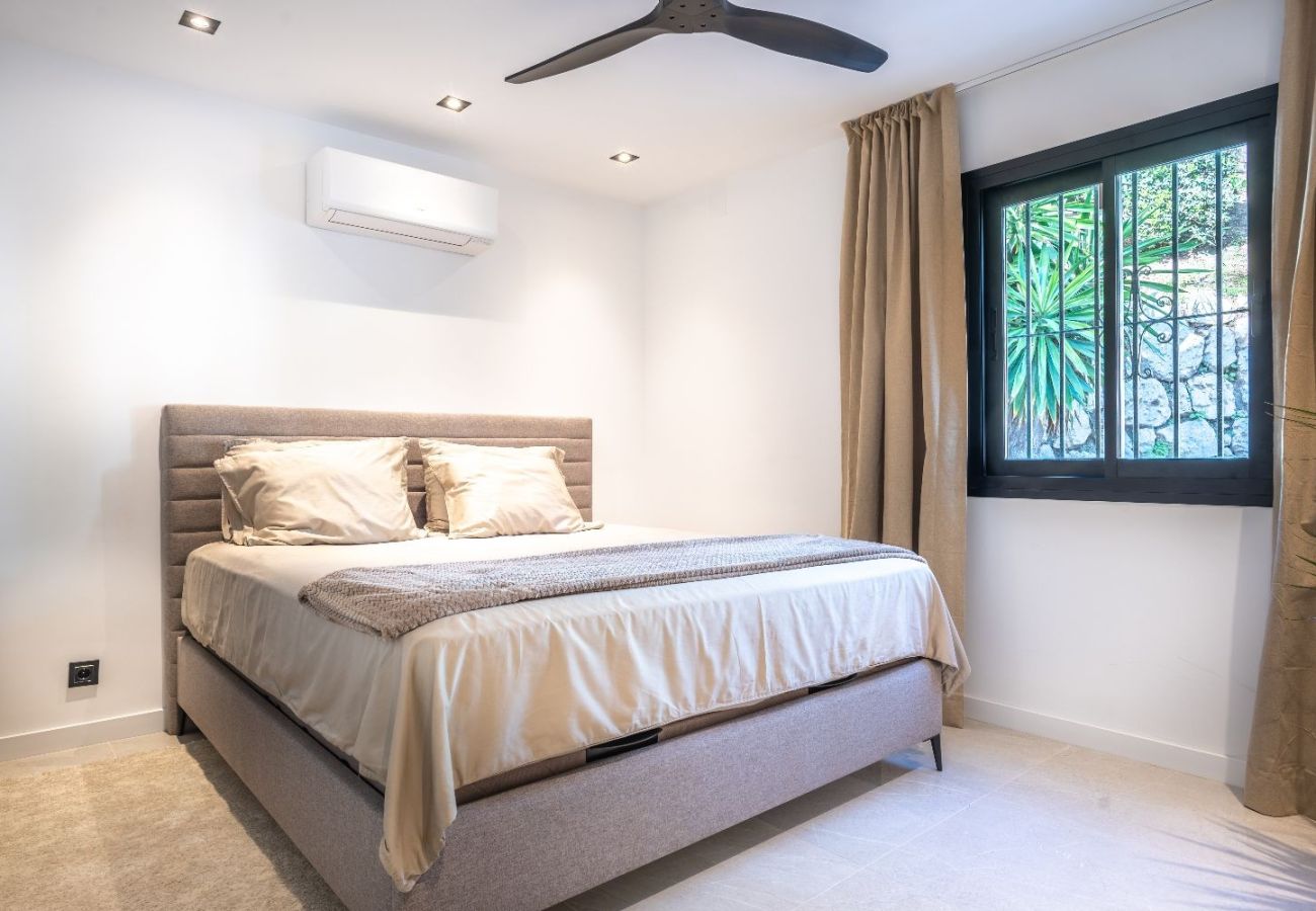 Terraced House in Nueva andalucia - RA33923 Los Algarrobos